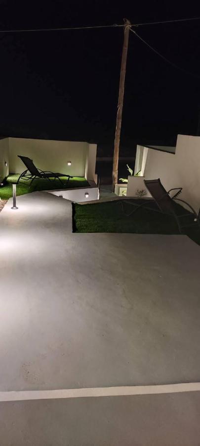 Lejardin Suites Santorini Pýrgos المظهر الخارجي الصورة